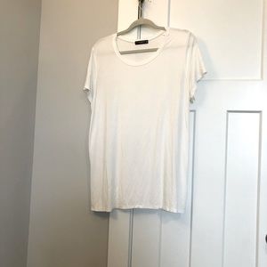 Statement by GC white t-shirt size medium